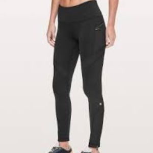 NWT Lululemon Toasty Tech Tight II Black size 4